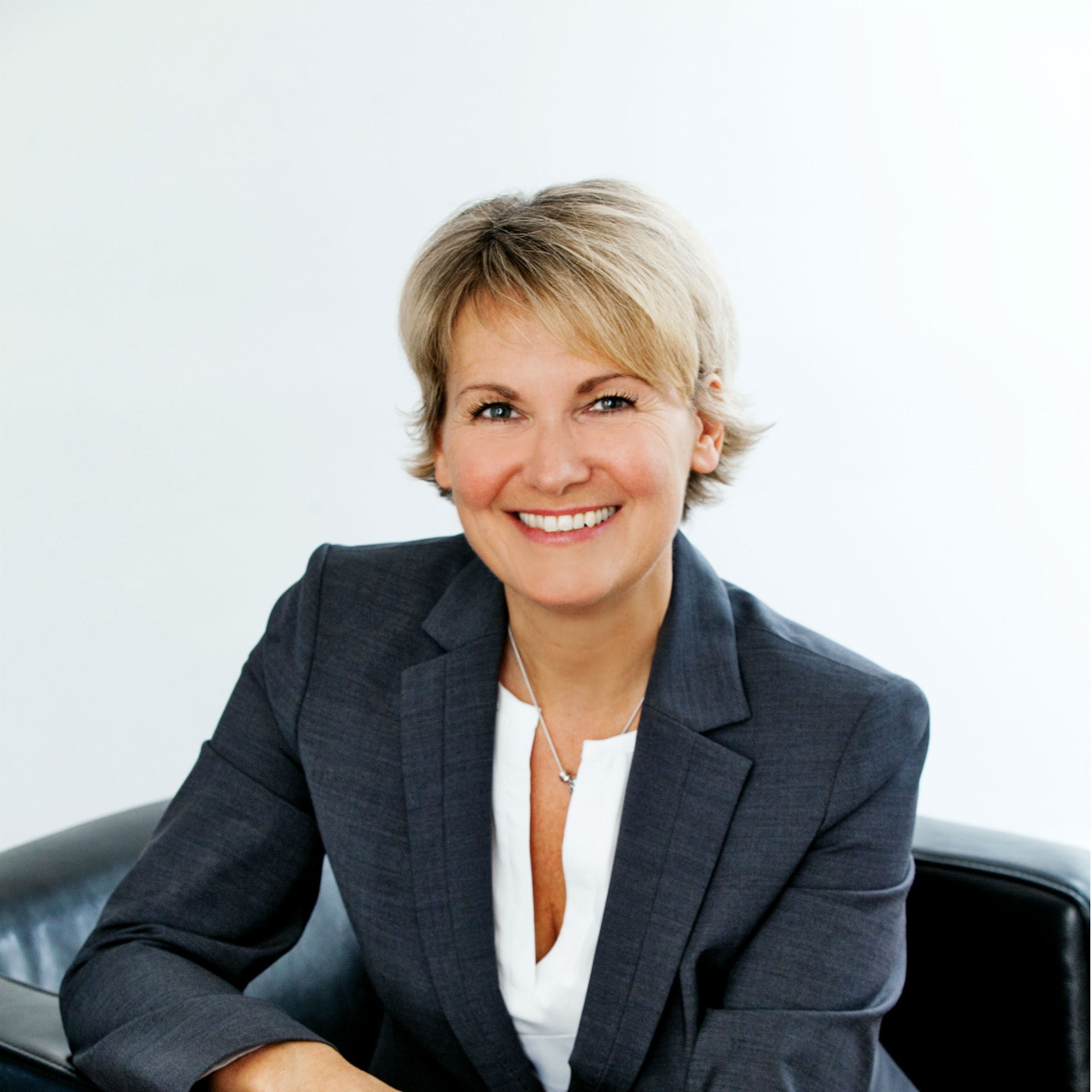 Gitte Nielsen - Client Services Manager - Calow Benefits Group inc.